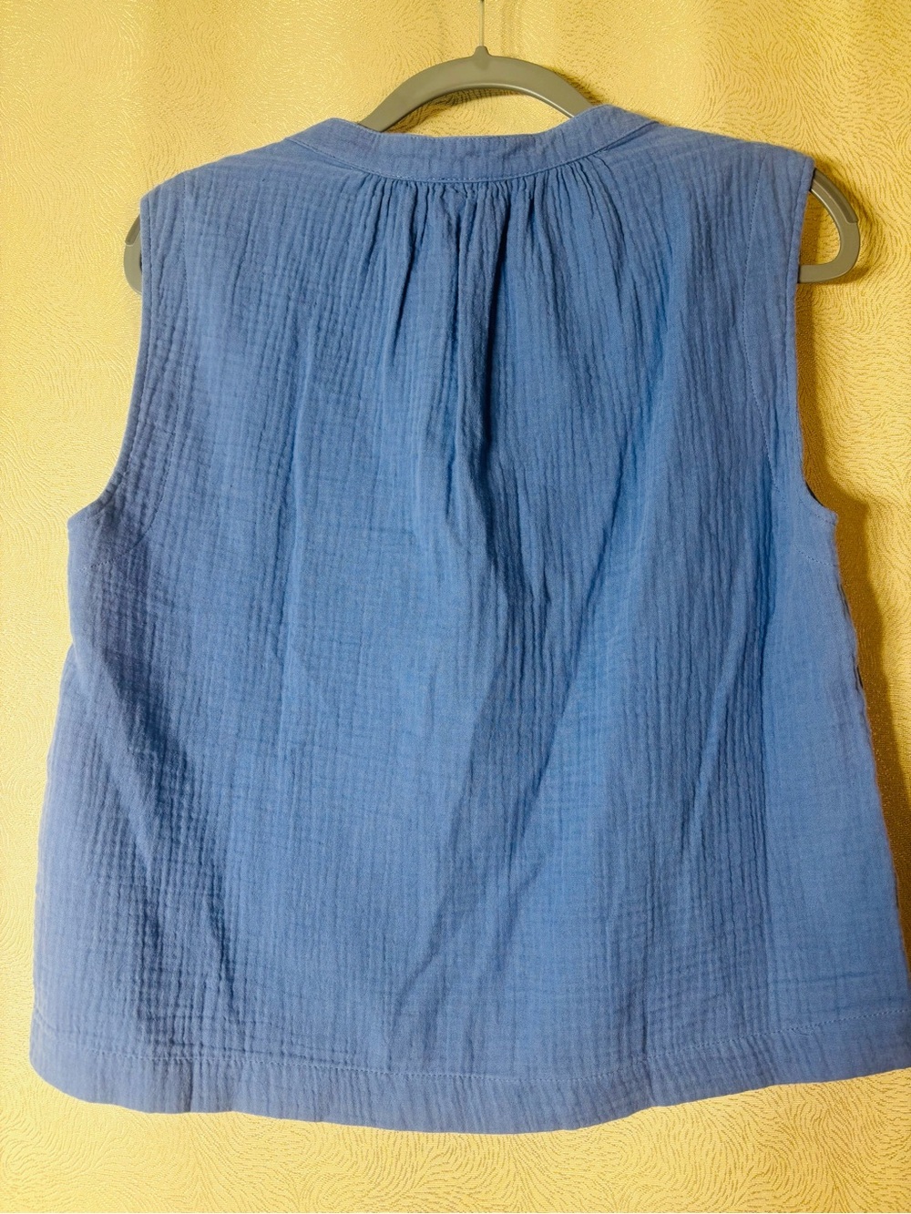 DKNY Blue Sleeveless Textured V-Neck, boho coastal cotton top 0364 - Picture 6 of 10
